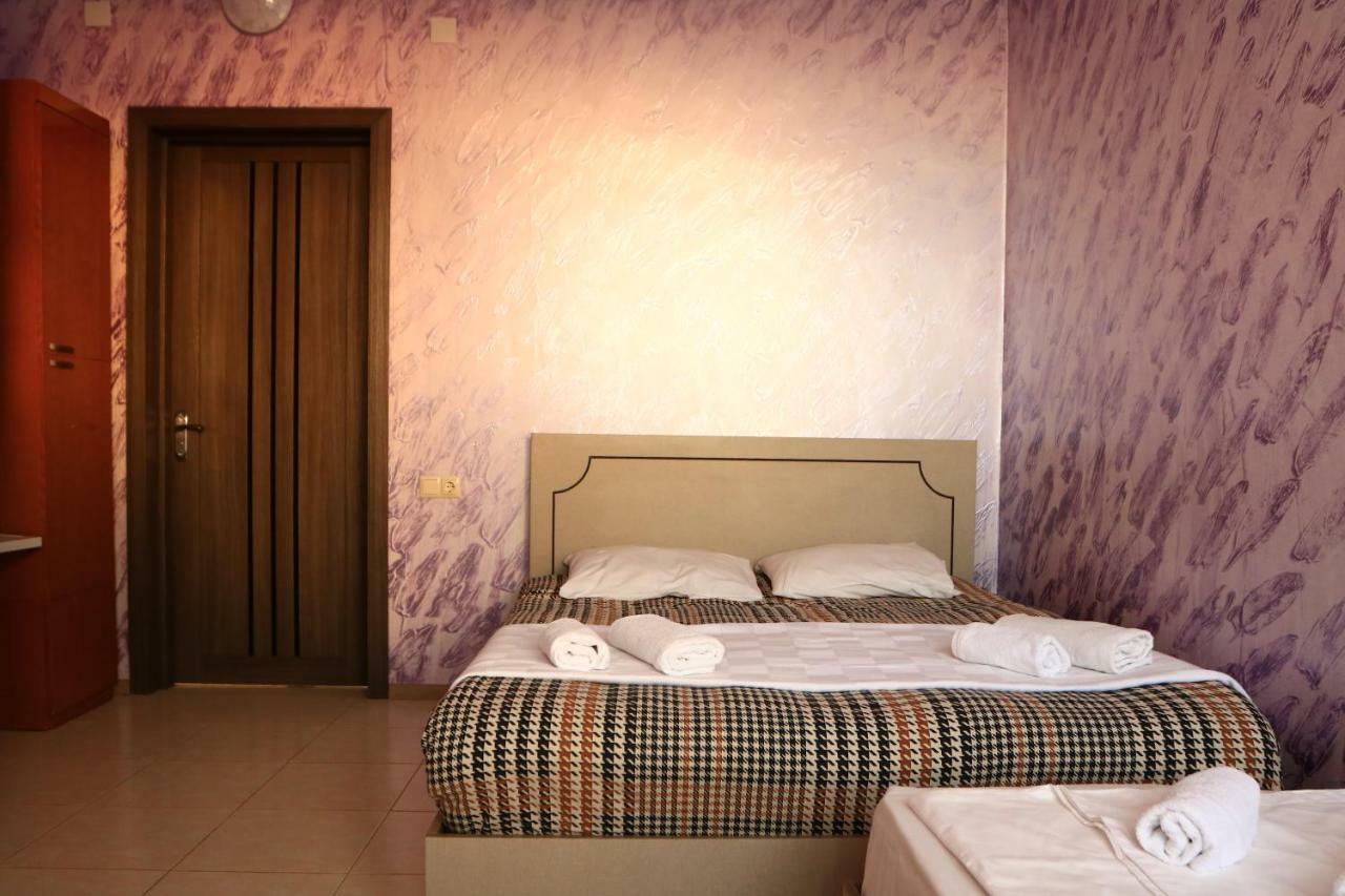 Rainbow Rooms Apart Hotel Makhinjauri Exteriér fotografie